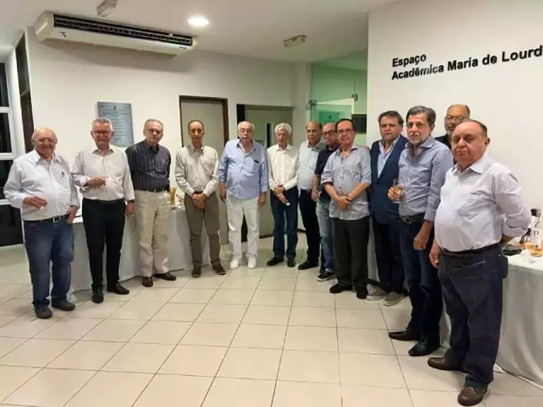 Degustação de vinhos por Cláudio Orestes Britto Filho3